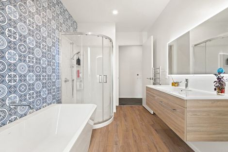 Photo of property in 16 Redwoods Lane, Helensburgh, Dunedin, 9010