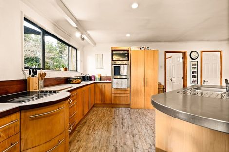 Photo of property in 103 Wharekauri Road, Mimi, Urenui, 4377