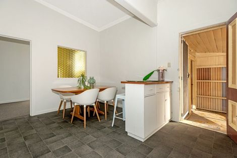 Photo of property in 433 Palmerston Road, Gisborne, 4010