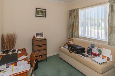 Photo of property in 49a Gordon Place, Levin, 5510