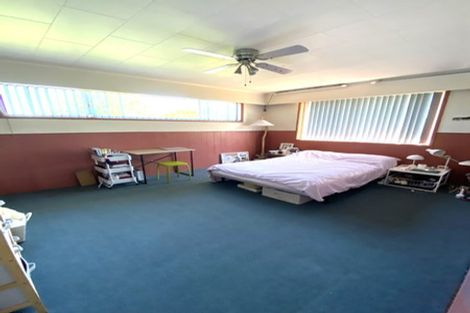 Photo of property in 87 Sycamore Drive, Sunnynook, Auckland, 0620