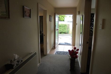 Photo of property in 31 Guinness Crescent, Ilam, Christchurch, 8041