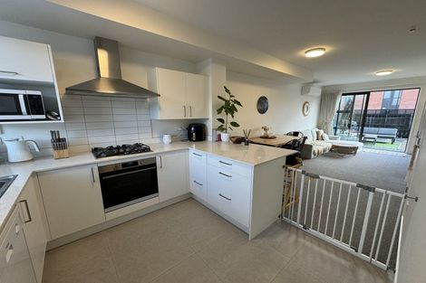 Photo of property in 86 Manarini Road, Westgate, Auckland, 0614