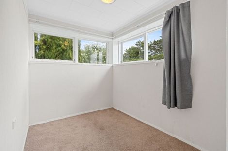 Photo of property in 76 Cambridge Street, Levin, 5510