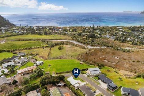 Photo of property in 20 Tairua Palms Place, Tairua, 3508