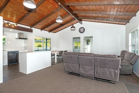 Photo of property in 572 Wainui Road, Kaiti, Gisborne, 4010