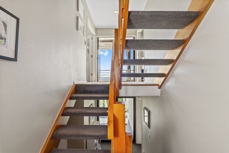 Photo of property in 3 Allom Lane, Cashmere, Christchurch, 8022