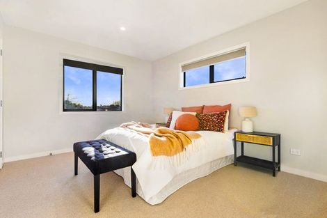 Photo of property in 49b Matipo Road, Te Atatu Peninsula, Auckland, 0610