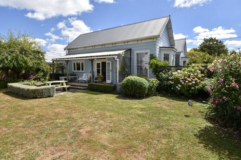Photo of property in 16 Tyne Street, Carterton, 5713