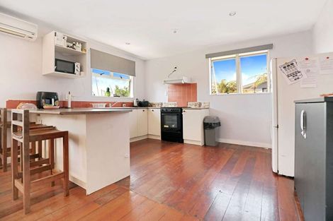 Photo of property in 87 Massey Street, Frankton, Hamilton, 3204