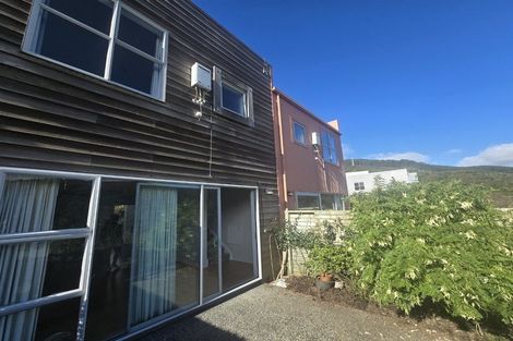 Photo of property in 38 Saddleback Grove, Karori, Wellington, 6012