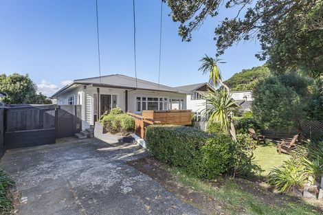 Photo of property in 61 Falkirk Avenue, Seatoun, Wellington, 6022