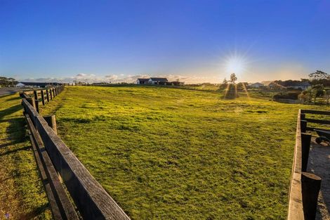 Photo of property in 20 Diamond Lane, Riverhead, Albany, 0793