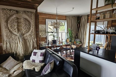 Photo of property in 26 Hawkhurst Road, Lyttelton, 8082