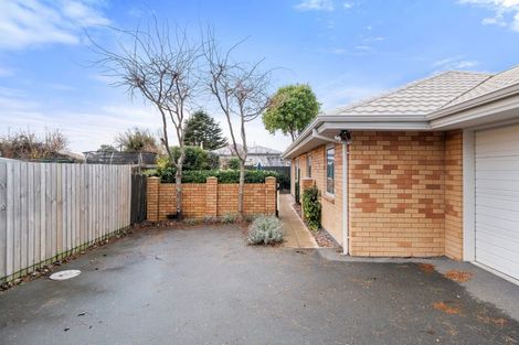 Photo of property in 21 Dampier Street, Woolston, Christchurch, 8023