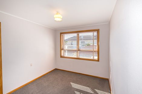 Photo of property in 32 Bournemouth Crescent, Aranui, Christchurch, 8061