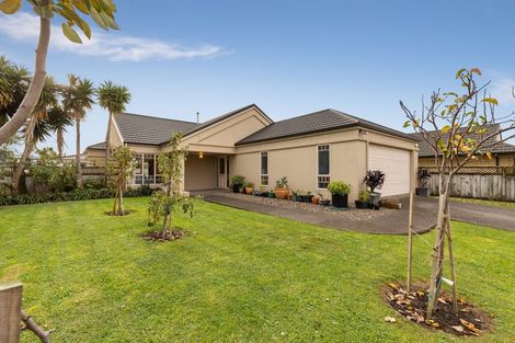 Photo of property in 12 Washington Parade, Milson, Palmerston North, 4414