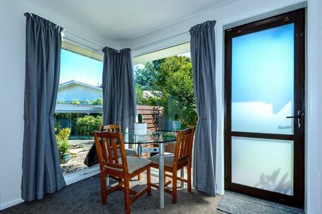 Photo of property in 2/118 Geraldine Street, Edgeware, Christchurch, 8013