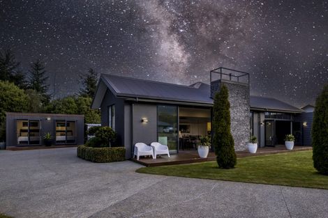 Photo of property in 1 Tennyson Close, Hanmer Springs, 7334