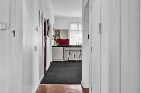 Photo of property in 21 Maire Street, Hawera, 4610