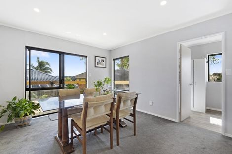Photo of property in 17 Harvest Drive, Henderson, Auckland, 0612