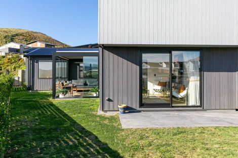 Photo of property in 81 Cedarwood Street, Woodridge, Wellington, 6037