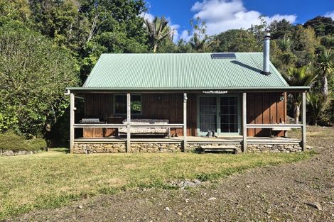 Photo of property in 1797 Colville Road, Amodeo Bay, Coromandel, 3584