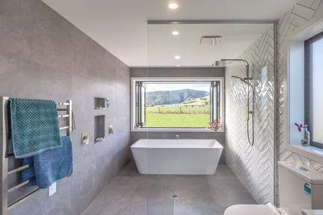 Photo of property in 28 Oriwa Lane, Levin, 5571