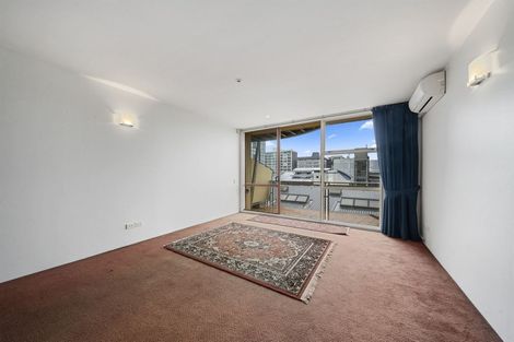 Photo of property in Sirocco Apartments, 612/8u Church Street, Wellington Central, Wellington, 6011