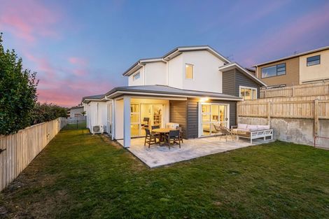 Photo of property in 31 Aspiring Terrace, Aotea, Porirua, 5024