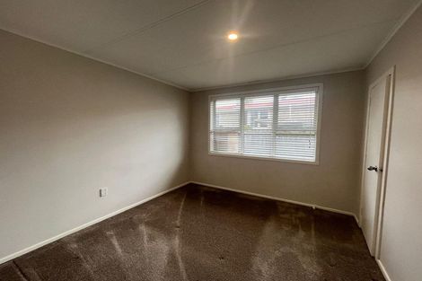 Photo of property in 25 Astley Avenue, New Lynn, Auckland, 0600