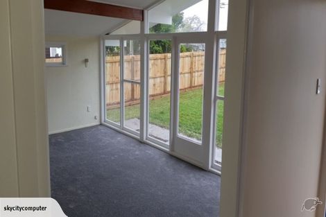 Photo of property in 108 Rathgar Road, Henderson, Auckland, 0610