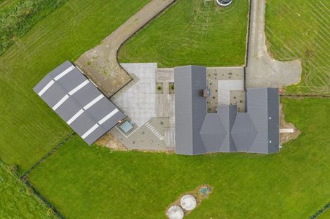 Photo of property in 77 Aranui Road, Kairanga, Palmerston North, 4475