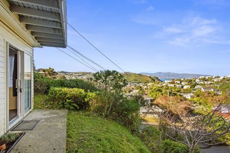 Photo of property in 1/9 Wye Street, Island Bay, Wellington, 6023