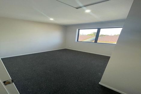 Photo of property in 105 Great South Road, Manurewa, Auckland, 2102