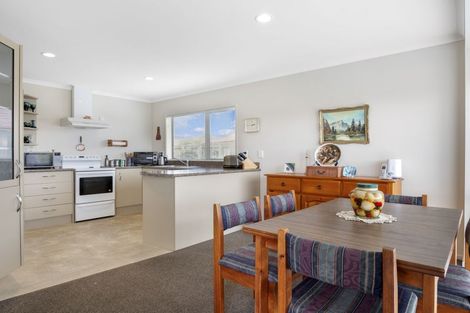 Photo of property in Trackside Villas, 4/91 Mako Mako Road, Levin, 5510