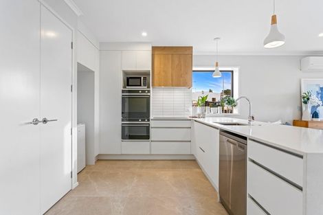 Photo of property in 1/2 Te Rito Road, Hobsonville, Auckland, 0616