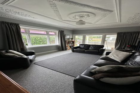 Photo of property in 23 Brightwater Terrace, Terrace End, Palmerston North, 4410