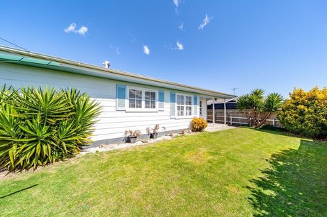 Photo of property in 37 Coventry Avenue, Tamatea, Napier, 4112