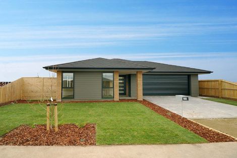 Photo of property in 35 Flint Road, Rolleston, 7614