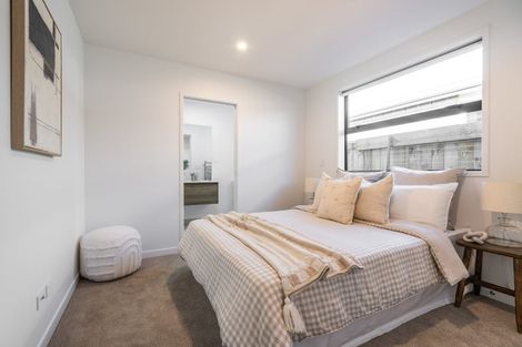 Photo of property in 5 Anawhata Lane, Papamoa, 3118