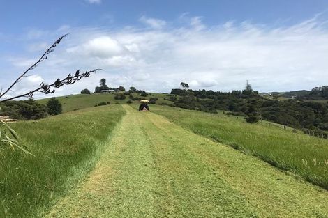 Photo of property in 642 Matapouri Road, Matapouri, Whangarei, 0173
