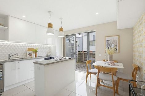 Photo of property in 3/31 Princess Terrace, Newtown, Wellington, 6021