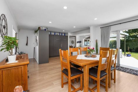 Photo of property in 9 Devon Street, Taradale, Napier, 4112