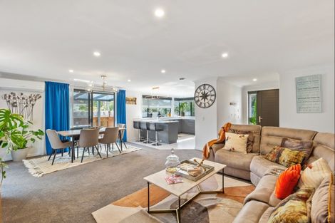 Photo of property in 41a Queenwood Road, Levin, 5510