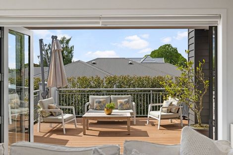 Photo of property in 16a Hall Street, Cambridge, 3434