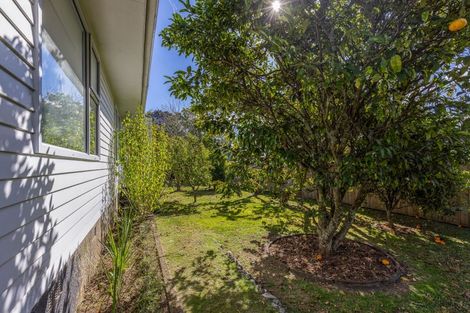 Photo of property in 22 Kaitawa Crescent, Paraparaumu, 5032