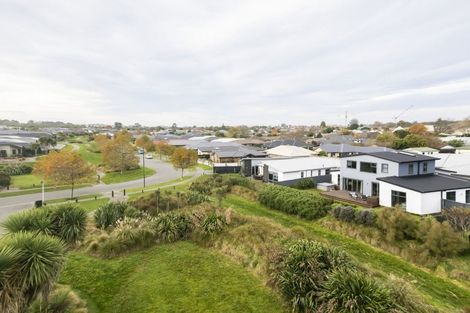 Photo of property in 6 Kilkivan Lane, Broomfield, Christchurch, 8042