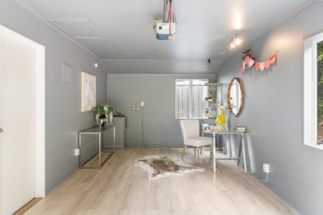 Photo of property in 1/69 Mountbatten Avenue, Hillcrest, Auckland, 0627