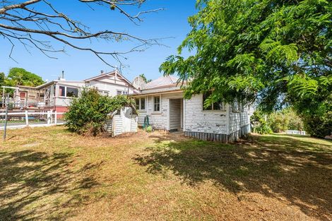 Photo of property in 5 Porter Crescent, Helensville, 0800